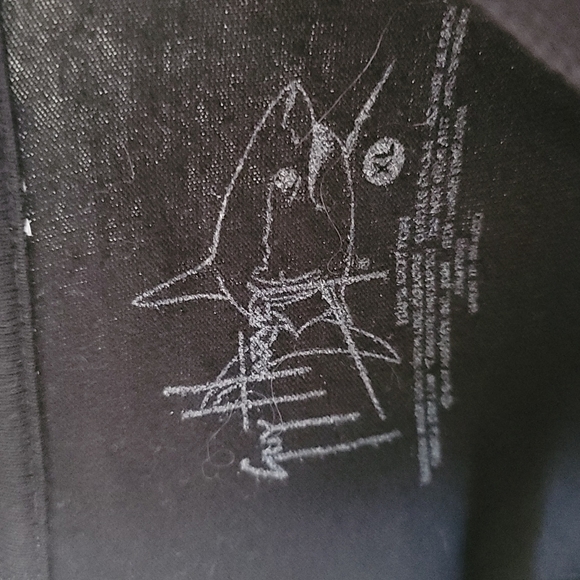 Guy Harvey XL graphic Tshirt almost looks like a hologram to me - Picture 5 of 5